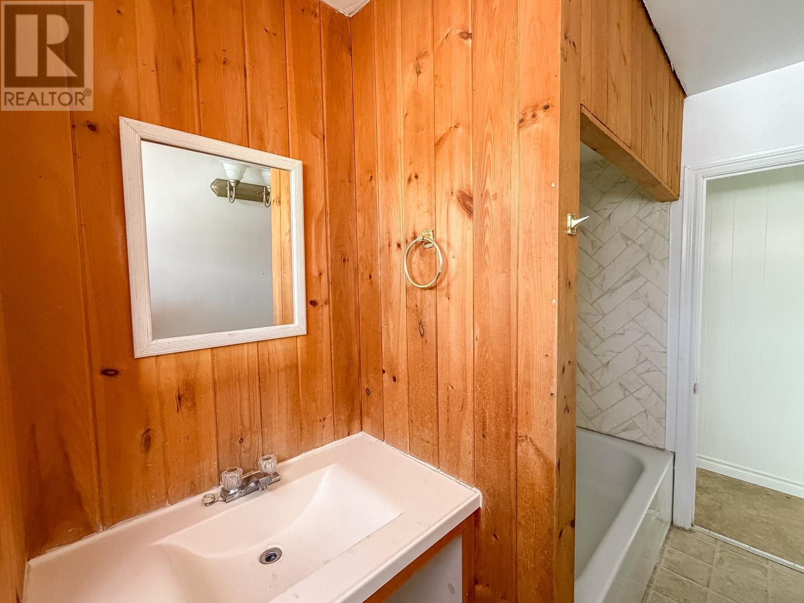 81 Brook Street - 24