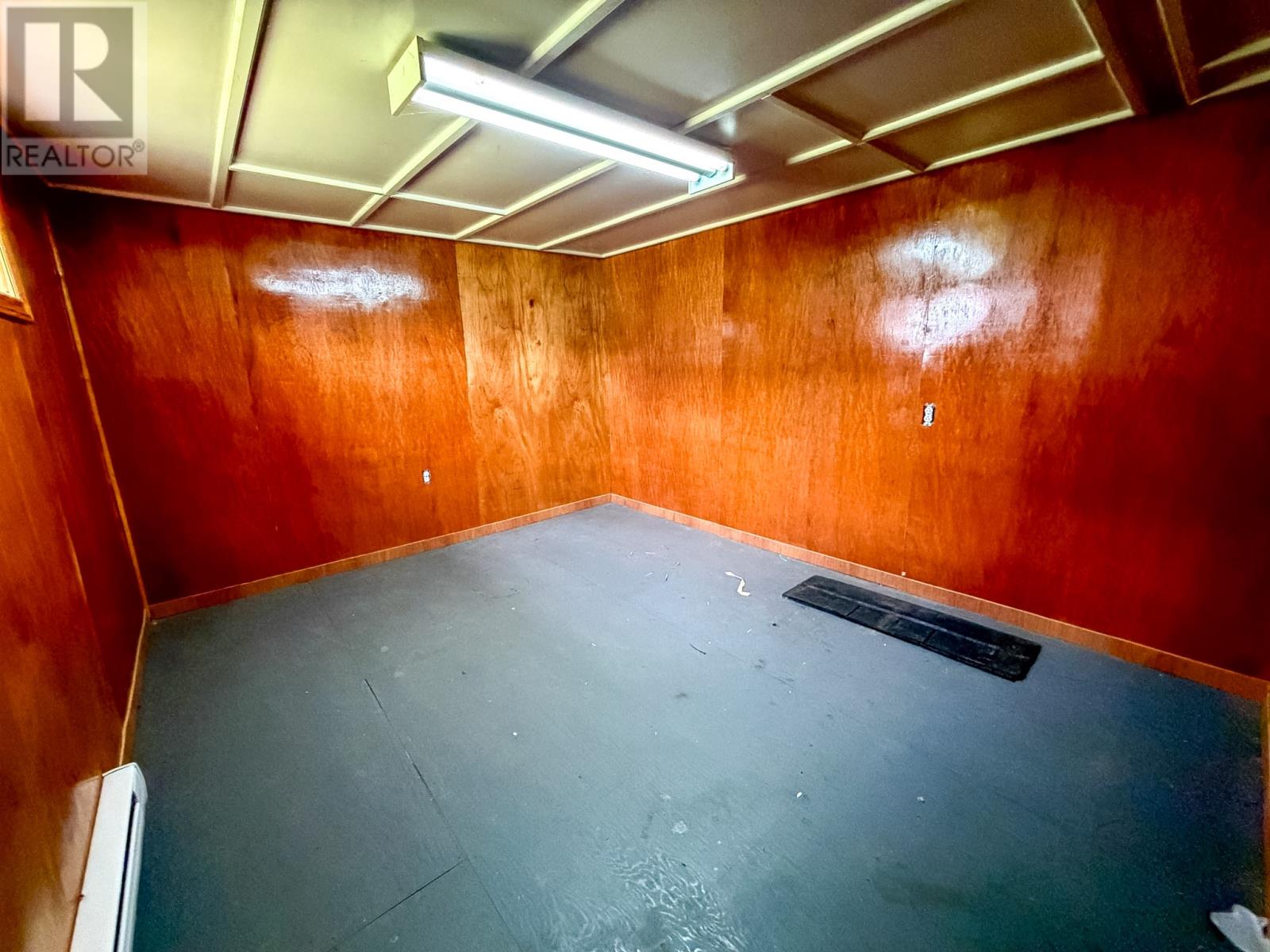 81 Brook Street - 31