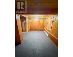 81 Brook Street thumbnail 32