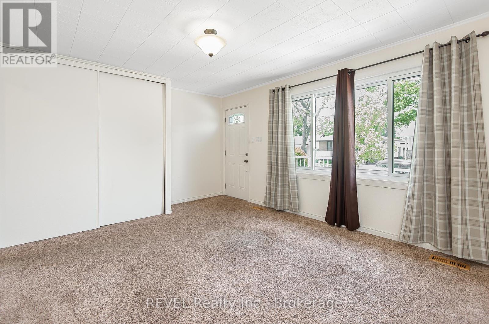 373 HENNEPIN AVENUE - 11
