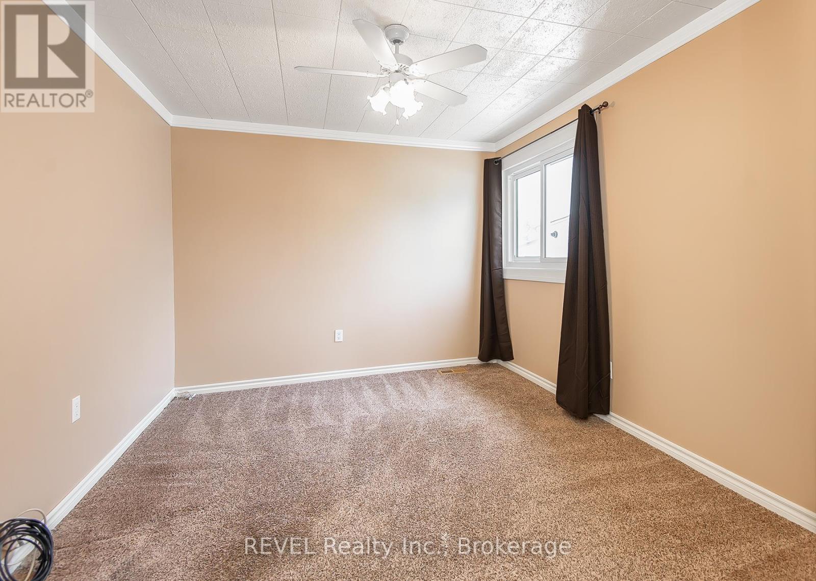 373 HENNEPIN AVENUE - 14