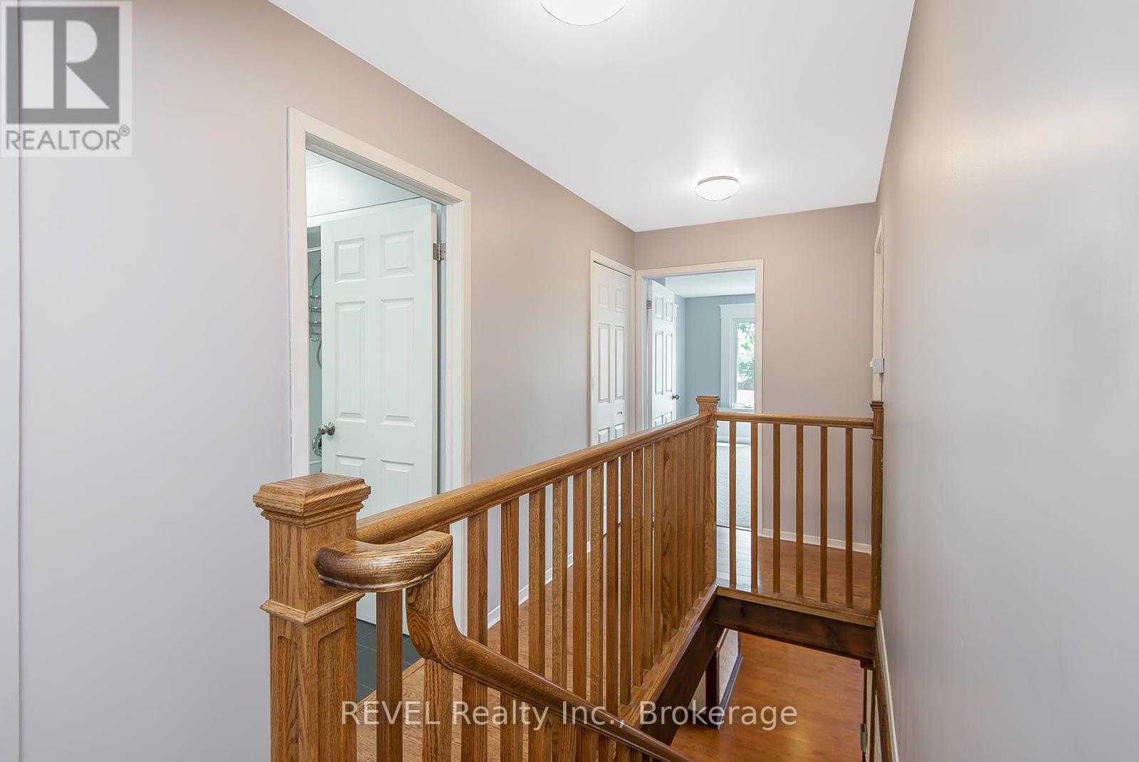 373 HENNEPIN AVENUE - 20