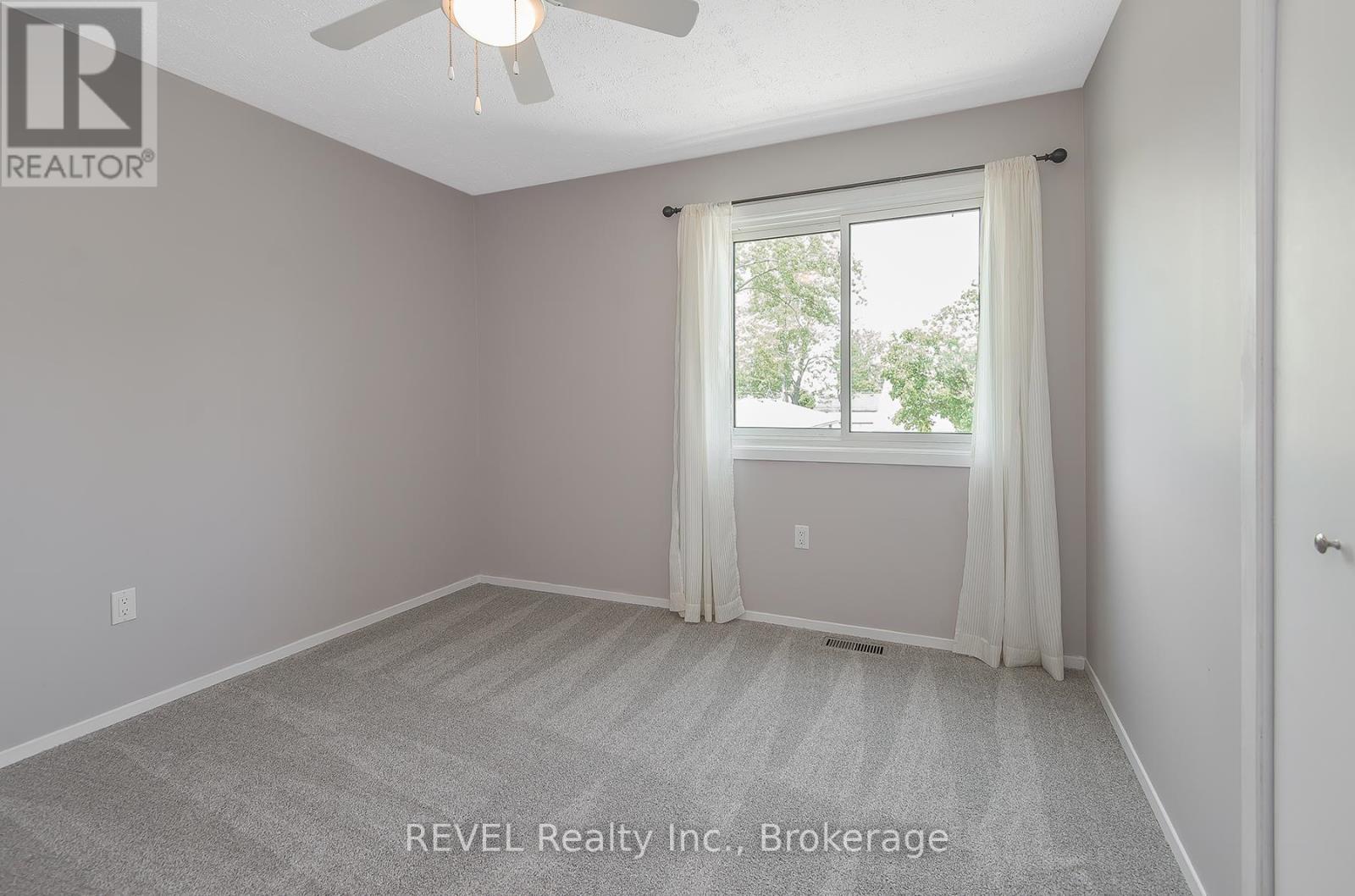 373 HENNEPIN AVENUE - 23