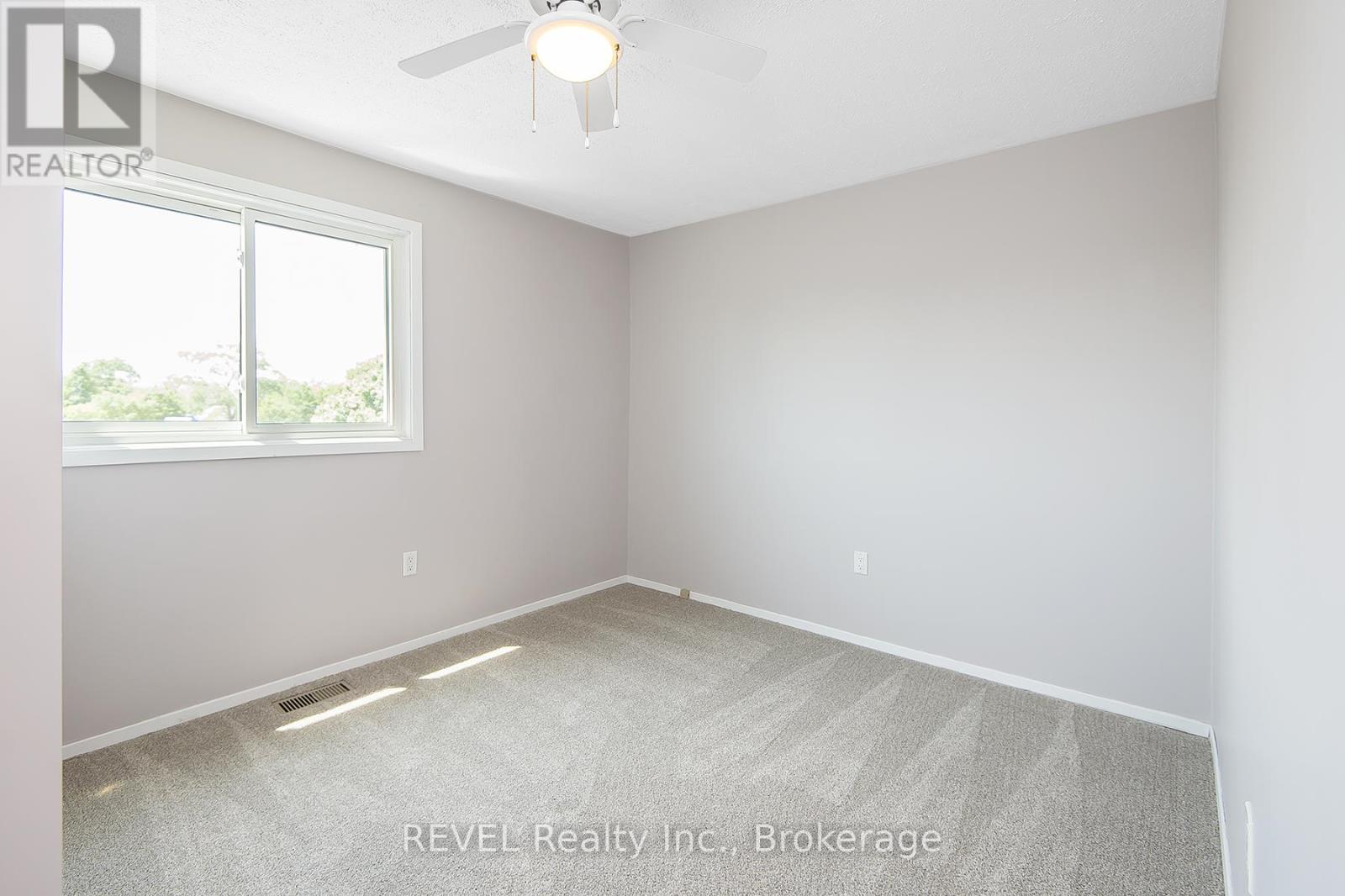 373 HENNEPIN AVENUE - 33