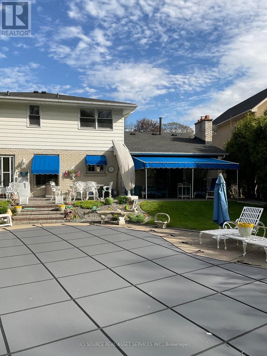 14 ROBINHOOD DRIVE - 28