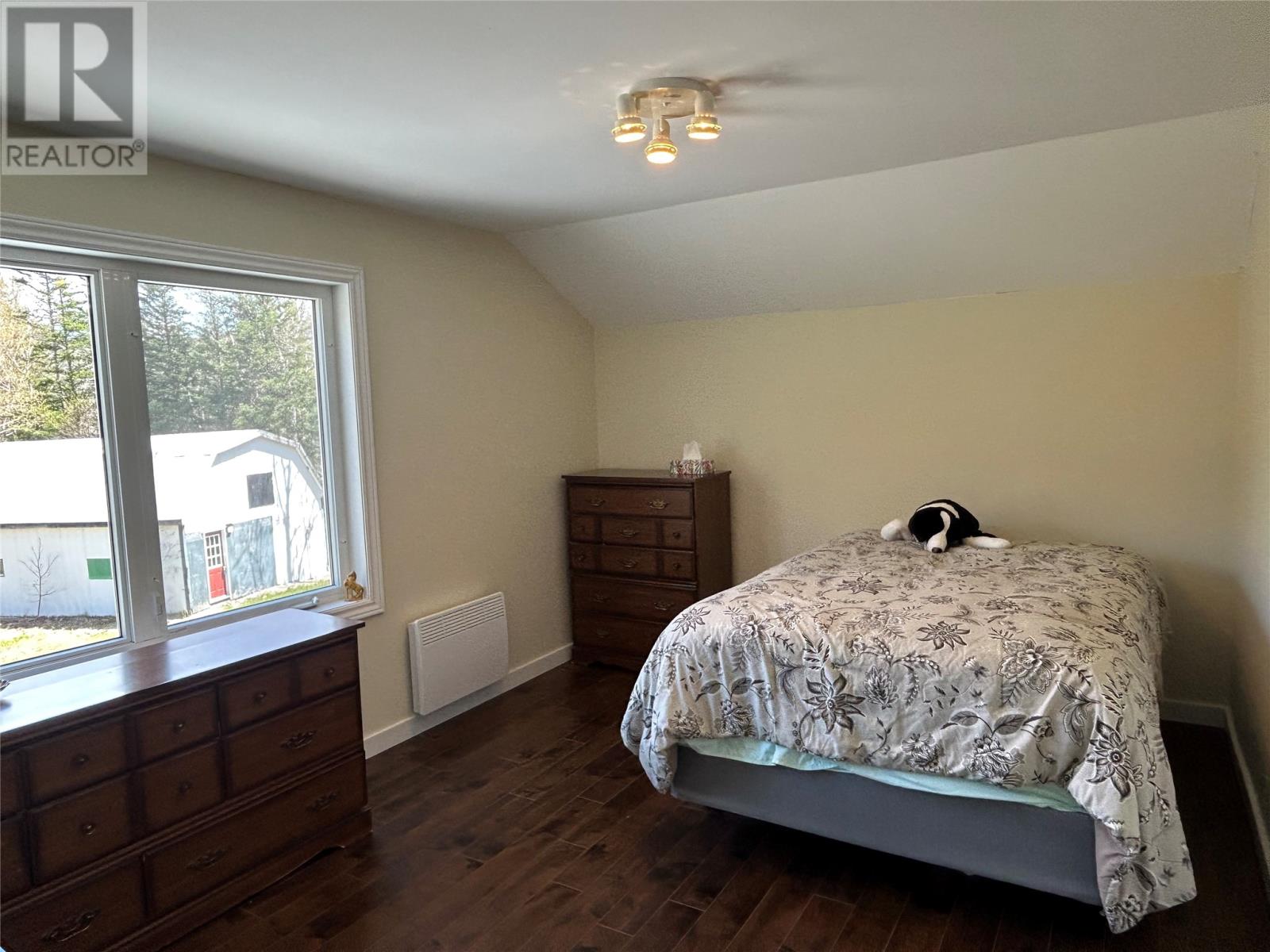 35 Balsam Street - 29