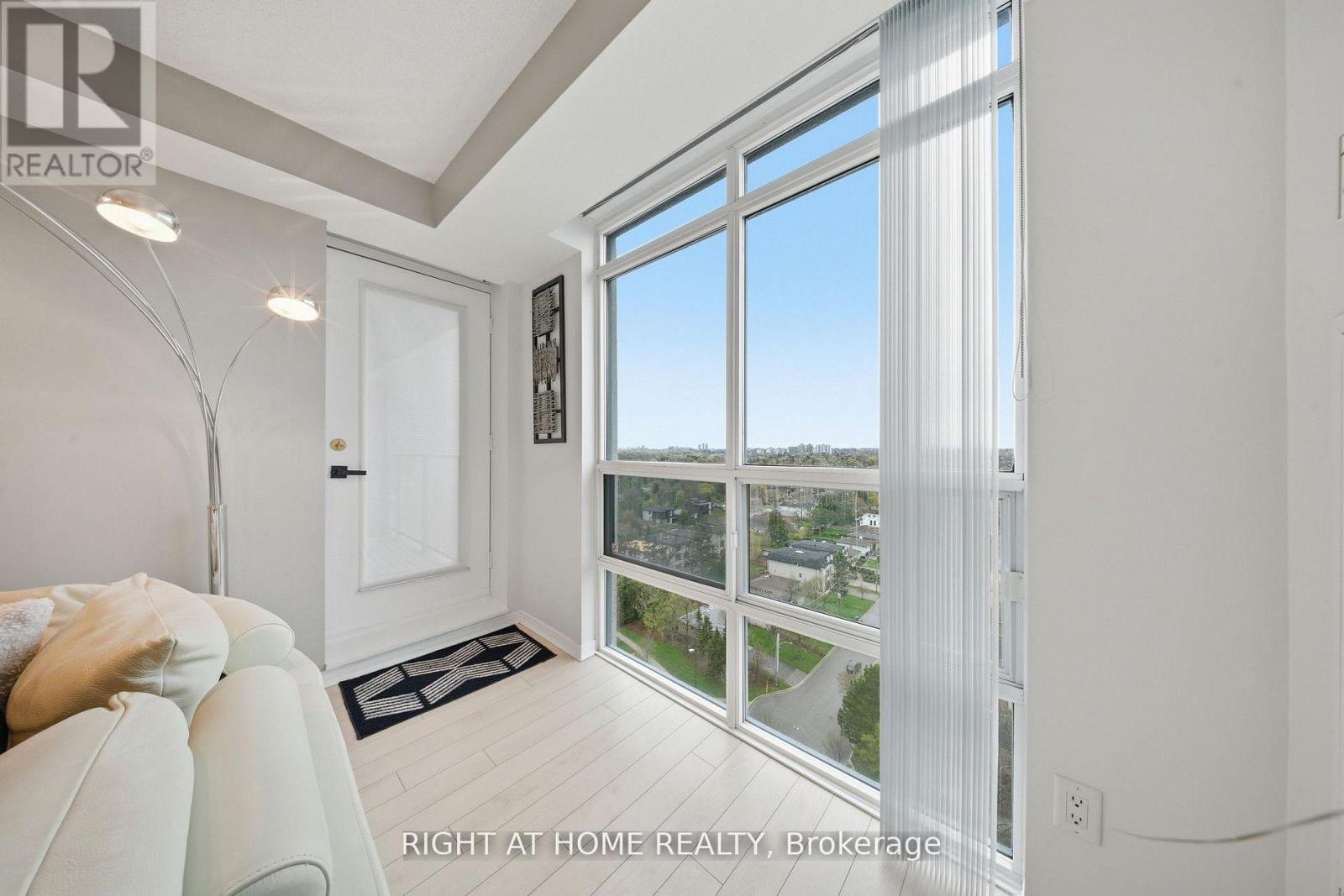 #1915 233 BEECROFT ROAD - 12