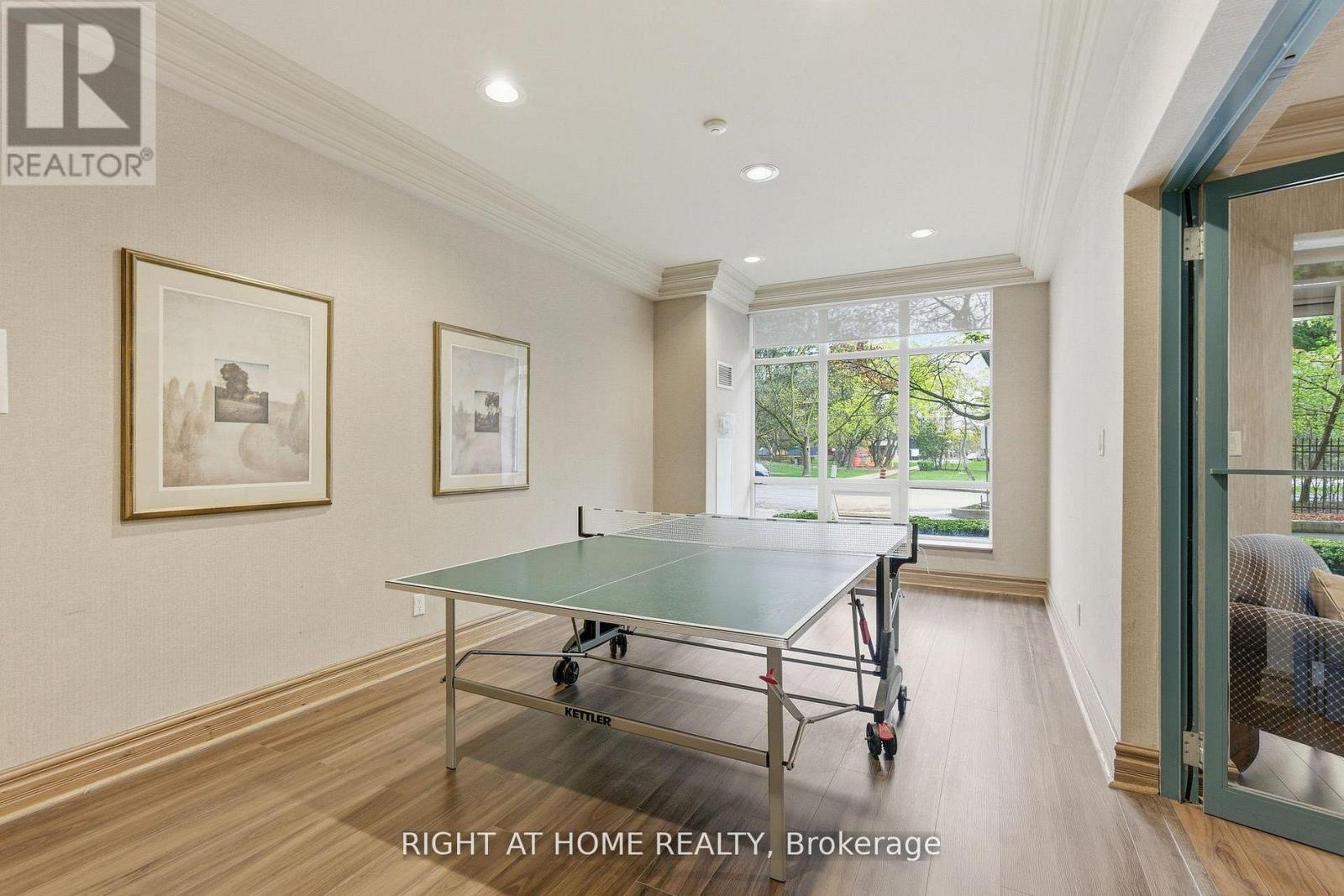 #1915 233 BEECROFT ROAD - 23