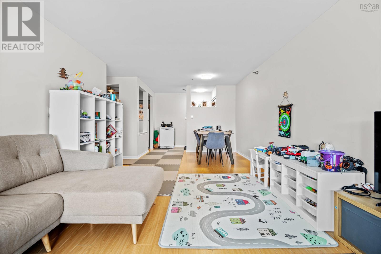 #306 83 Kearney Lake Road, Cambria Park - 11