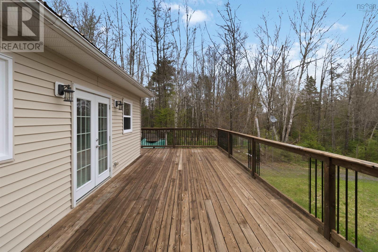 630 Elmwood Extension - 28