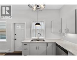 114 Pleasant Street, Miramichi, NB E1V1X7 Photo 26