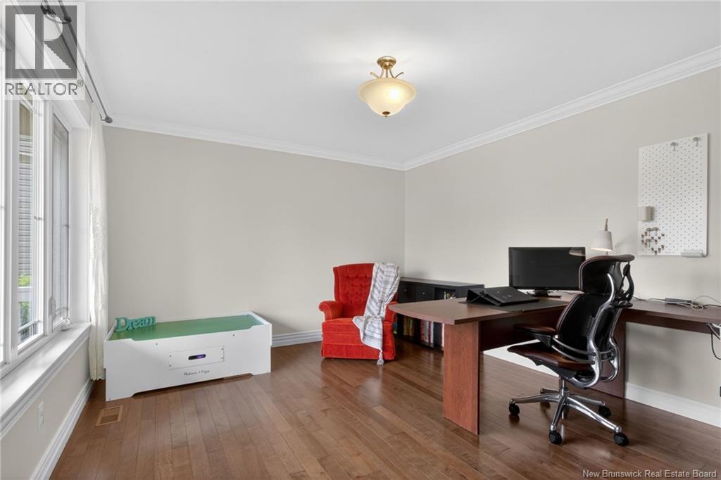 113 Goldleaf Court - Image 4