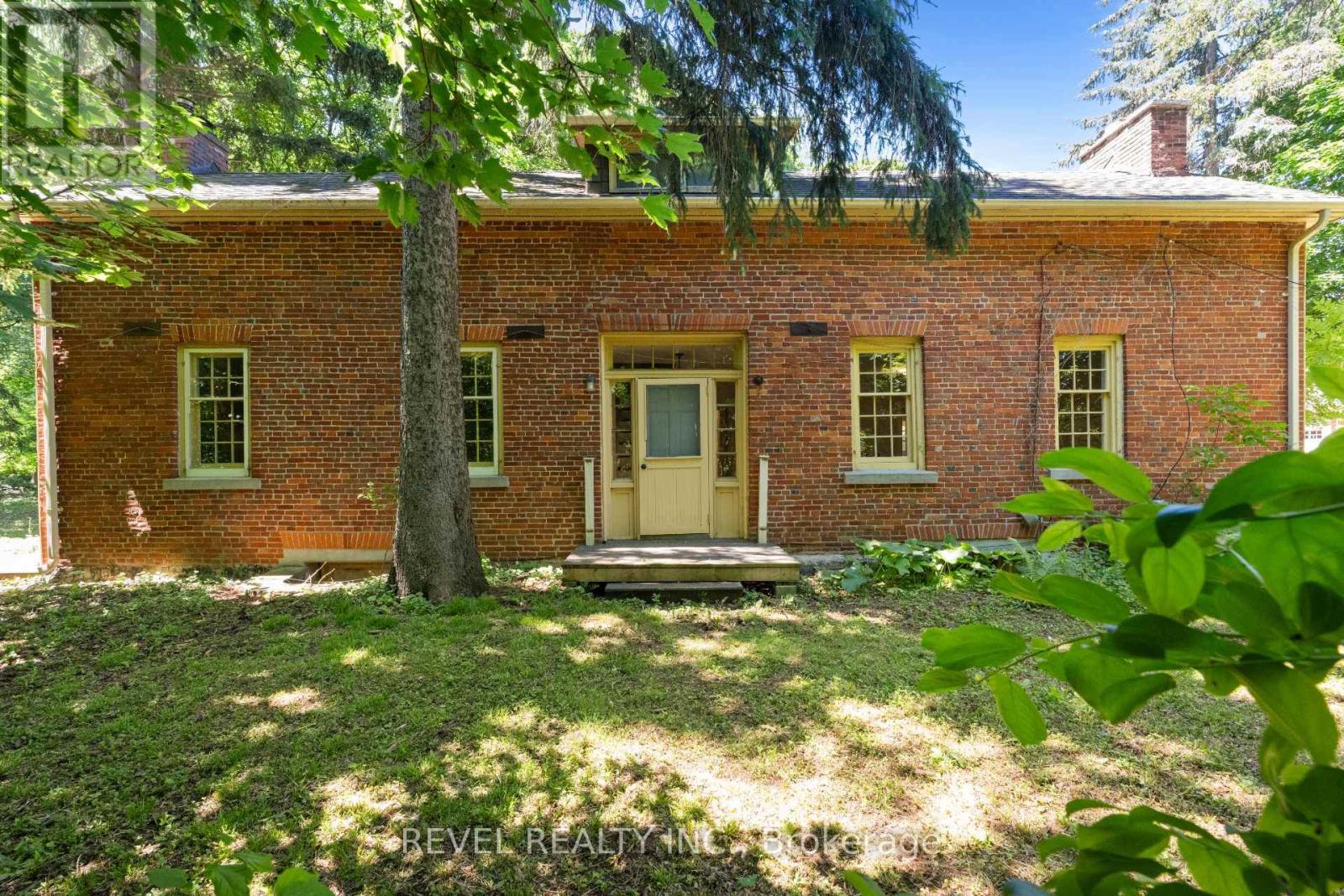 41 MILL STREET - 29