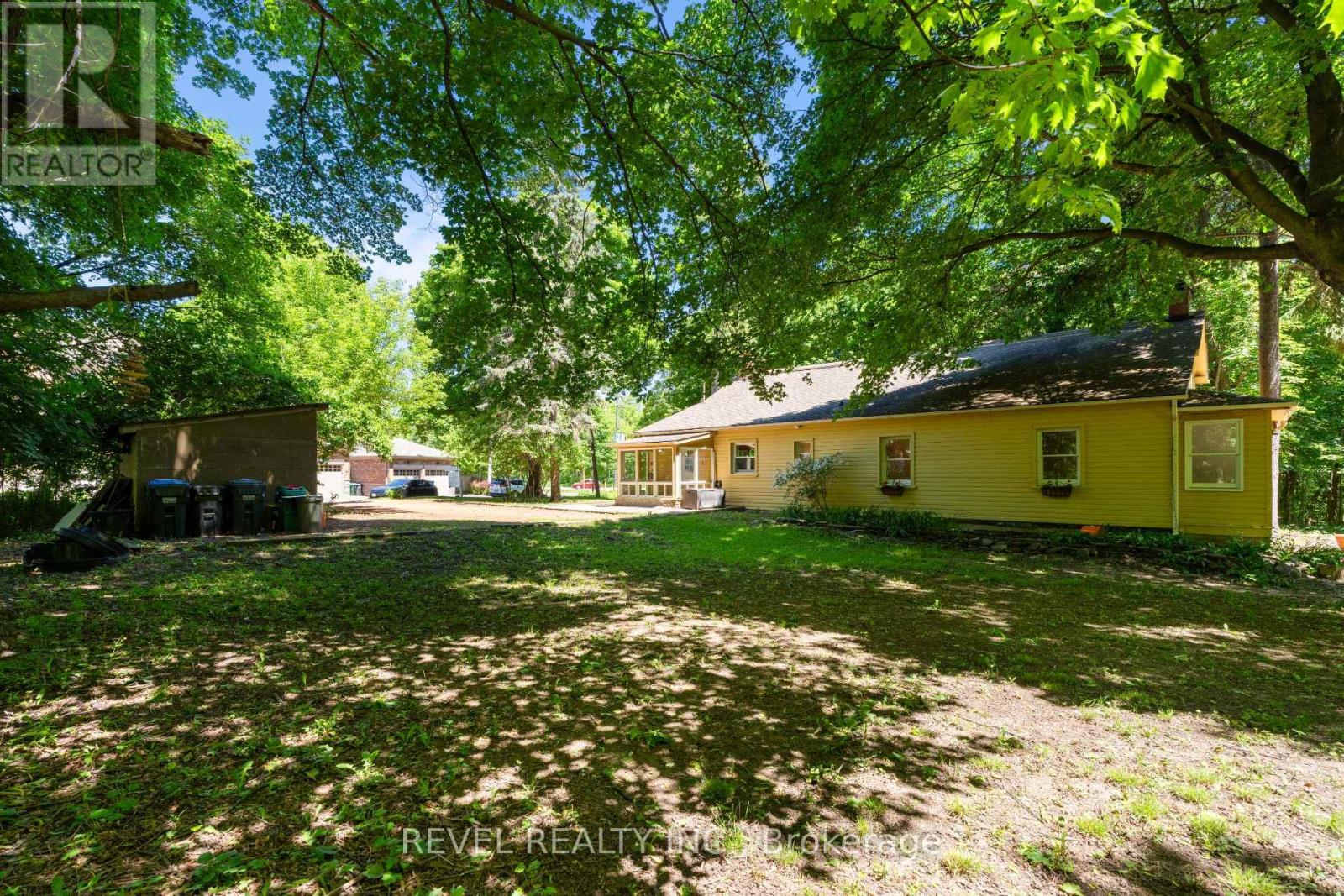 41 MILL STREET - 33