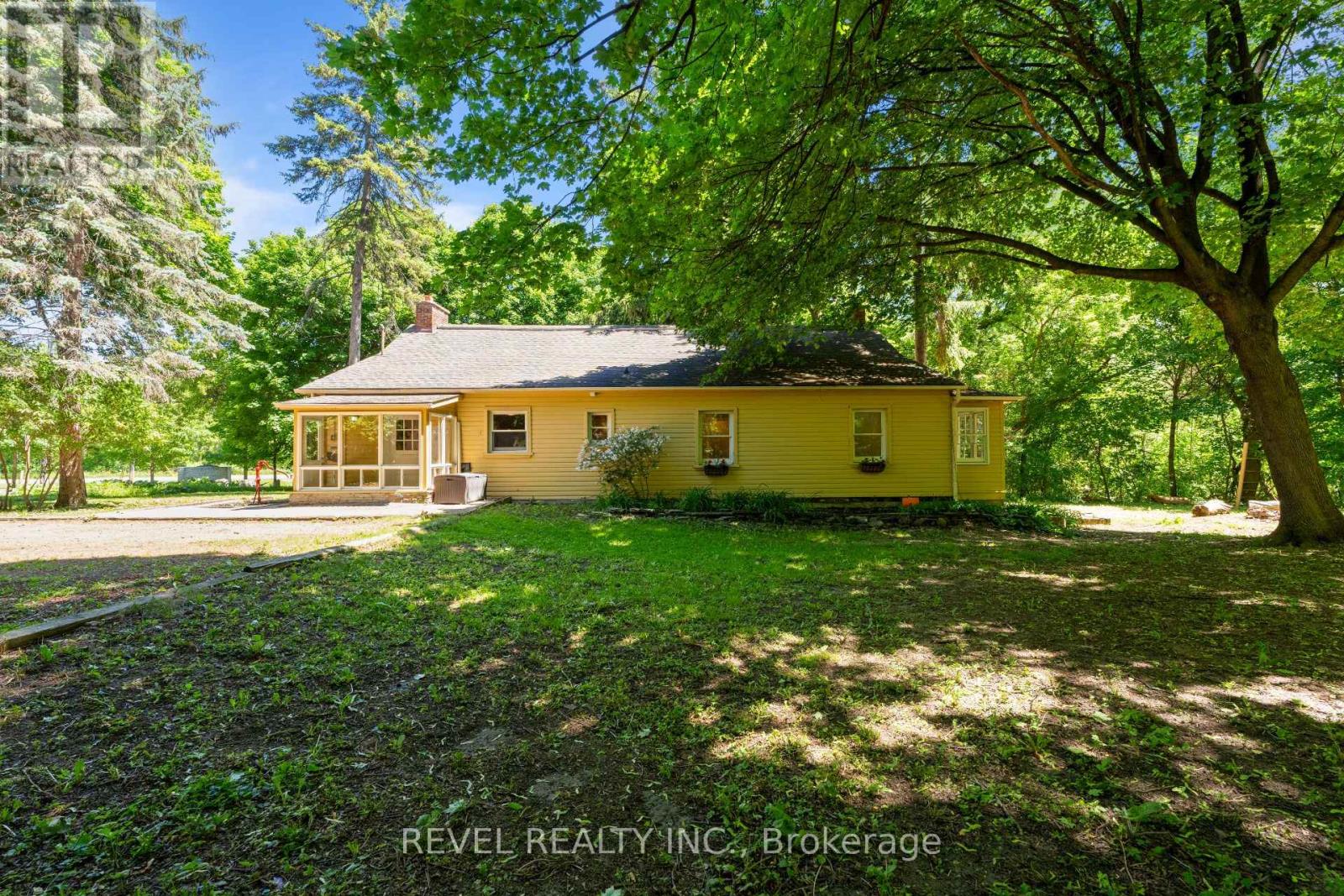 41 MILL STREET - 35