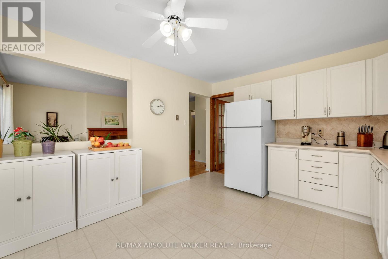 14 INWOOD DRIVE - 11