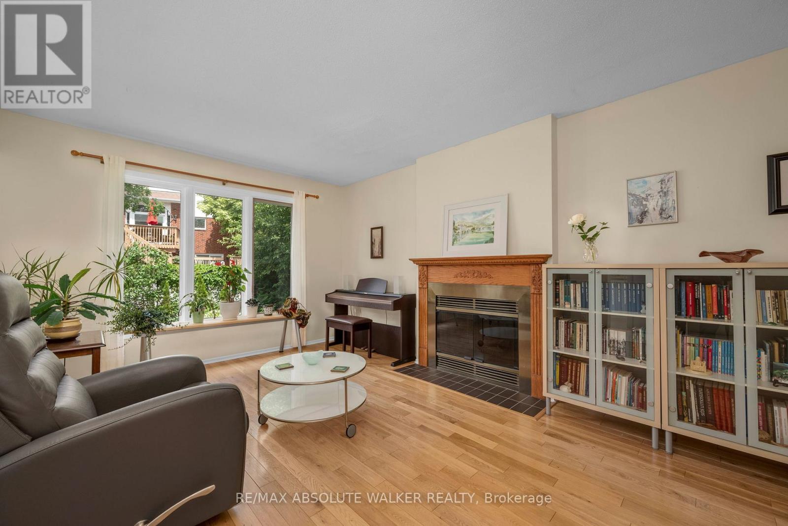 14 INWOOD DRIVE - 12