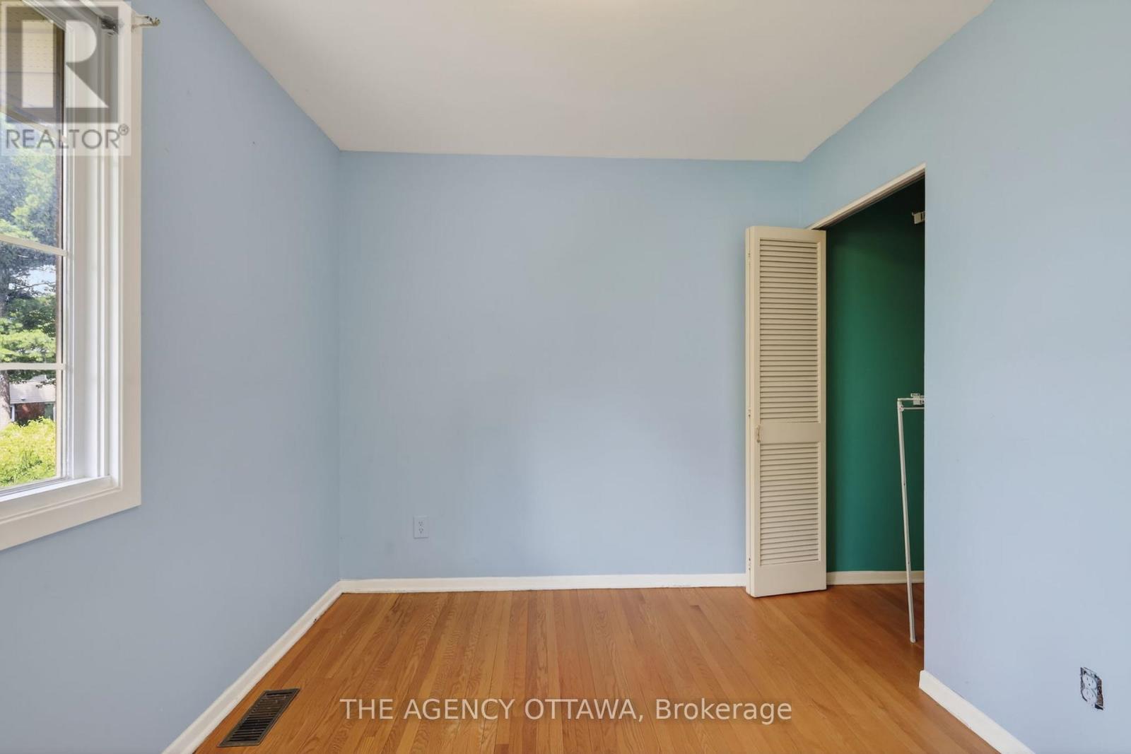 5 Bed, 4 Bath House for Sale in Ottawa – 1681 AMBERDALE CRESCENT, Ottawa – MLS# X13443844 - Image 38