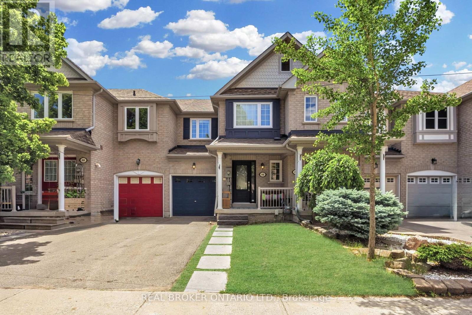 86 COLERIDGE DRIVE - 2
