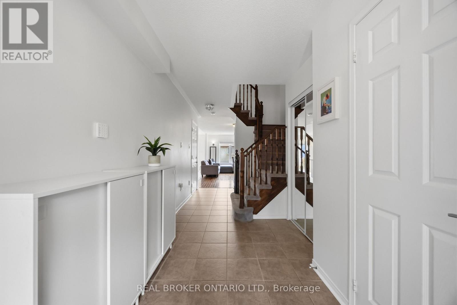 86 COLERIDGE DRIVE - 6