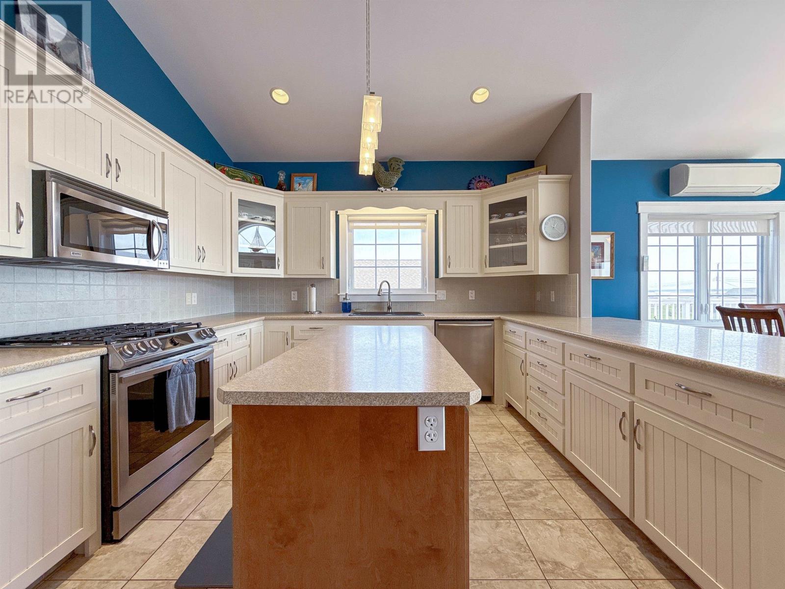 31 Lantern Hill Drive - 11