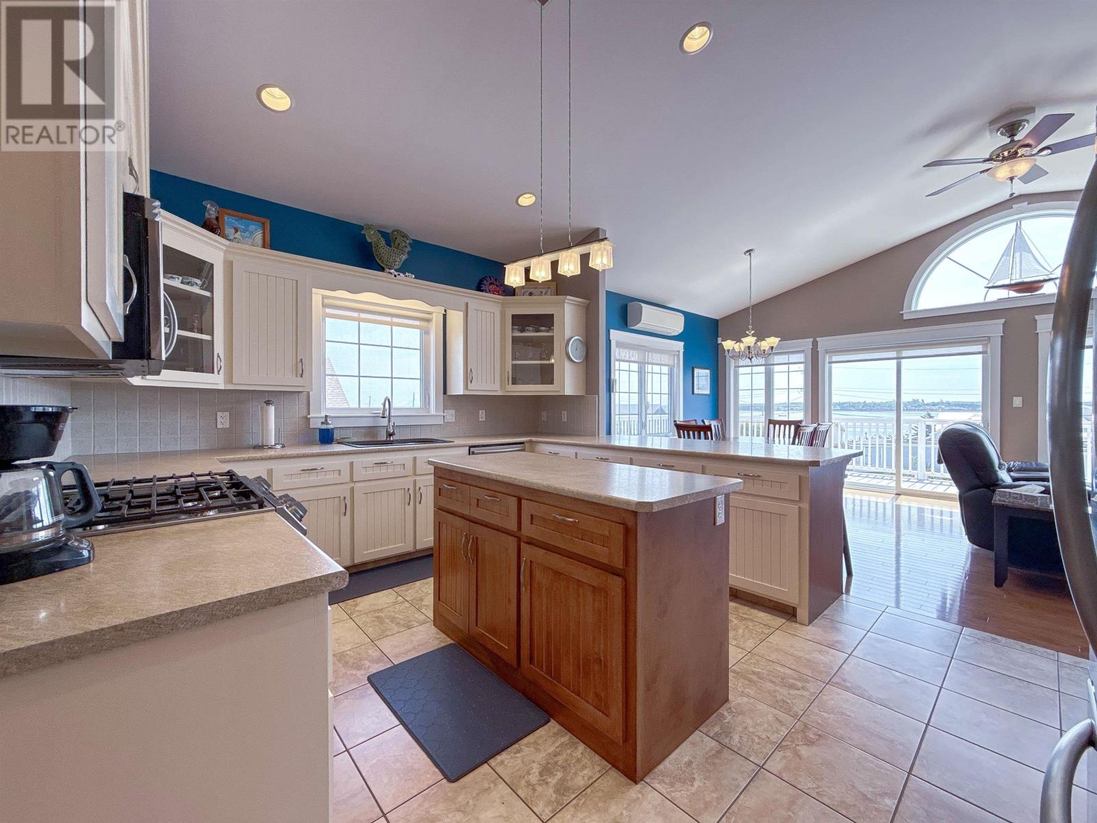 31 Lantern Hill Drive - 9