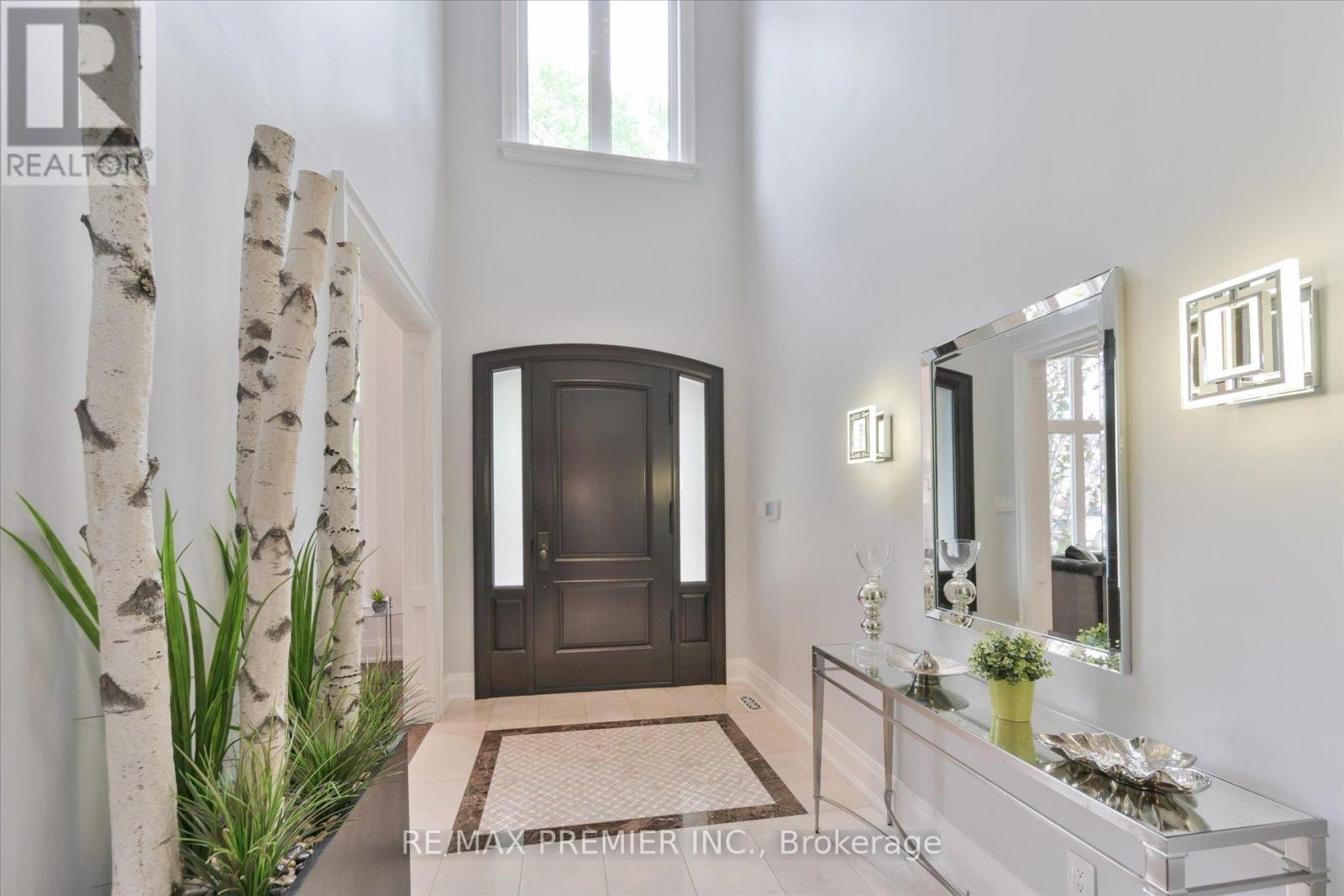 3 COWLEY AVENUE - 3