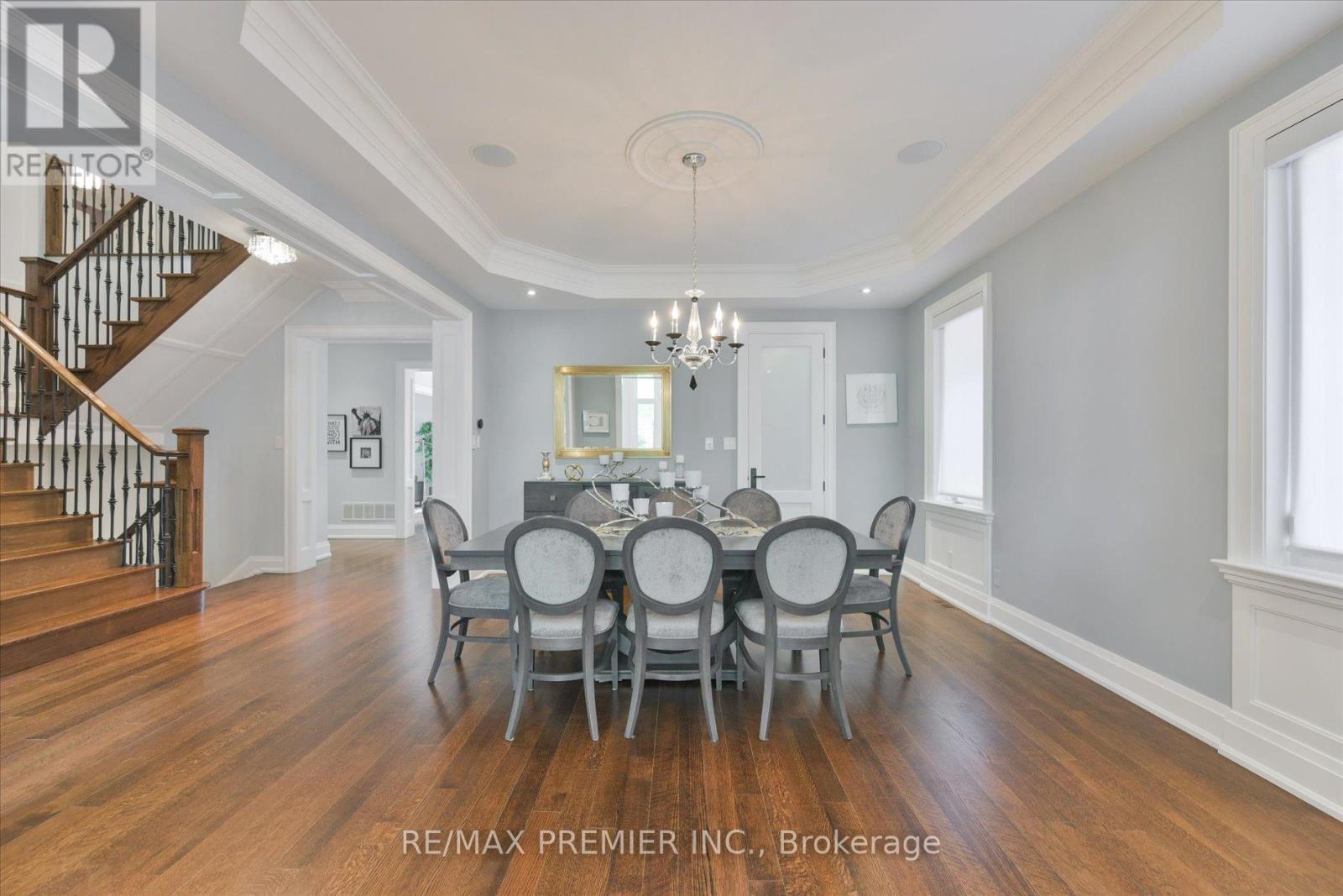 3 COWLEY AVENUE - 9