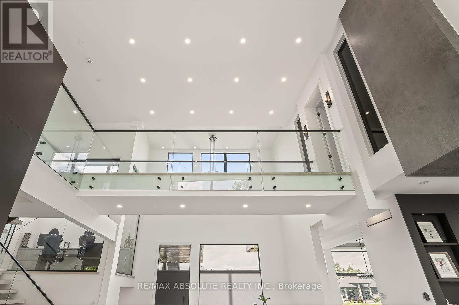 553 SHOREWAY DRIVE - 25