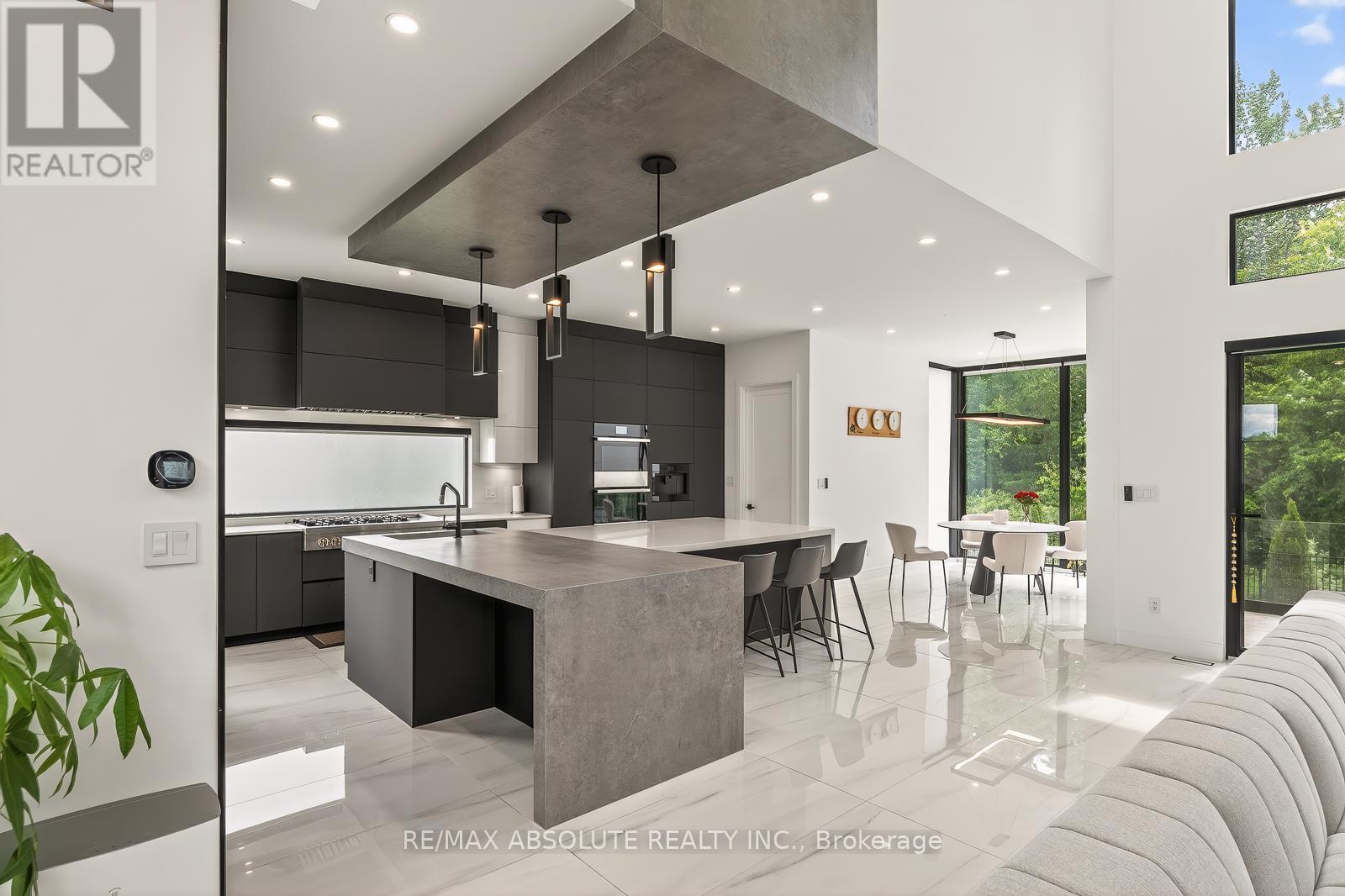 553 SHOREWAY DRIVE - 18