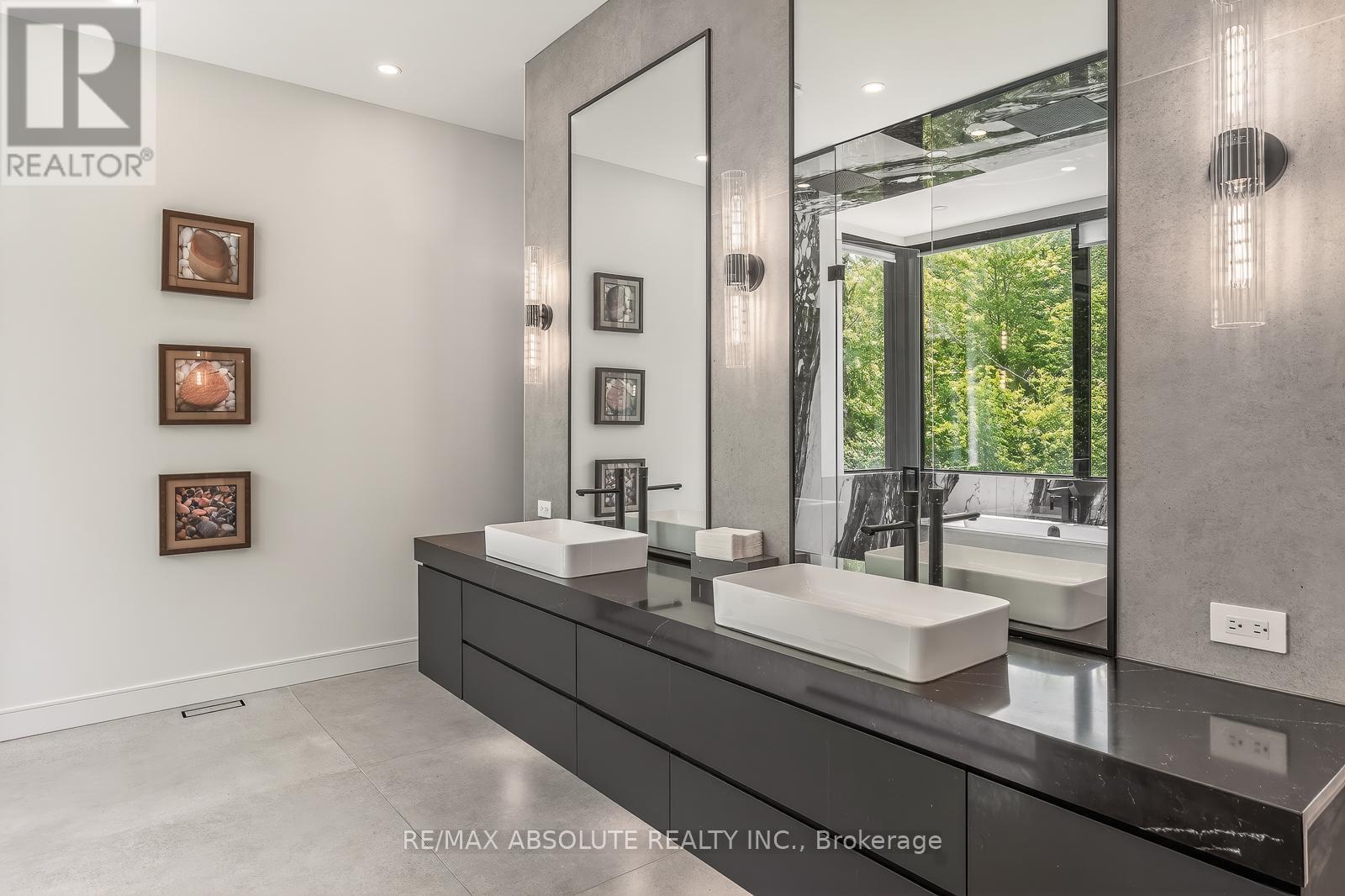553 SHOREWAY DRIVE - 32