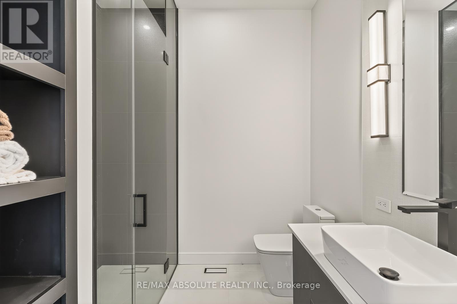 553 SHOREWAY DRIVE - 38