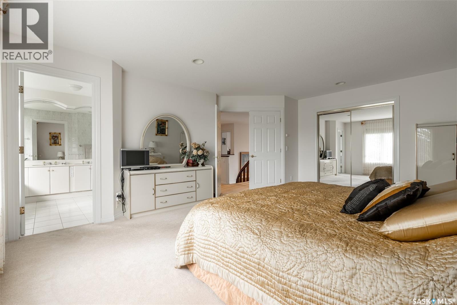811 Braeside VIEW - 32