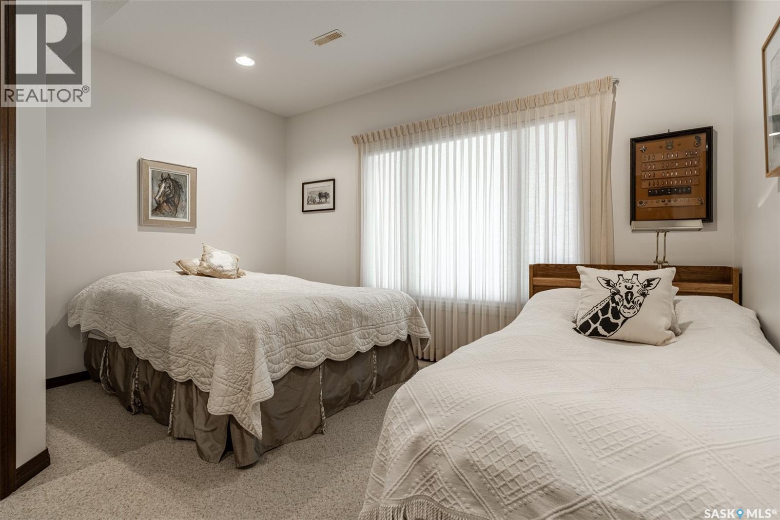 811 Braeside VIEW - 43