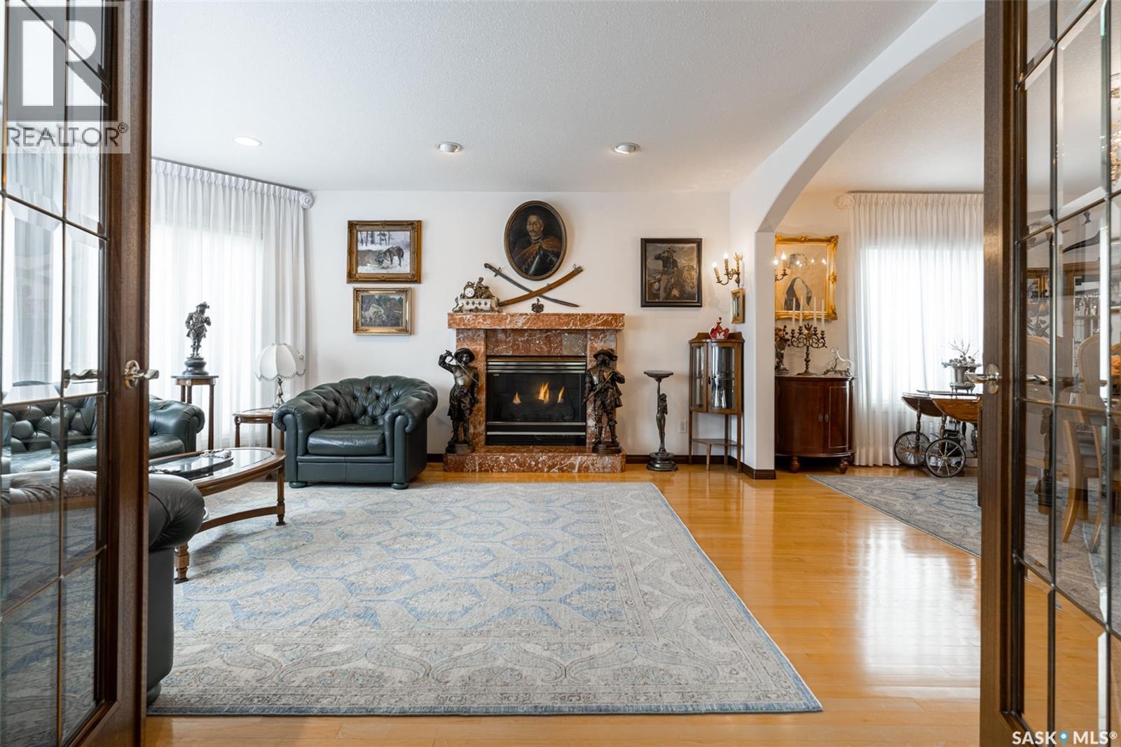 811 Braeside VIEW - 6