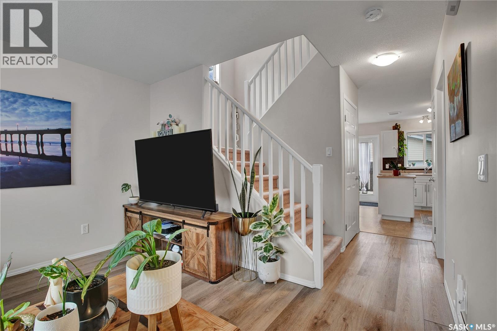 Saskatoon 122 Blakeney CRESCENT - photo 3