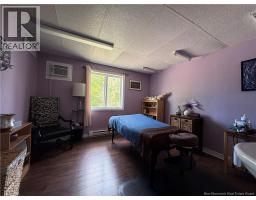 271-275 Douglas Avenue, Bathurst, NB E2A1N1 Photo 8