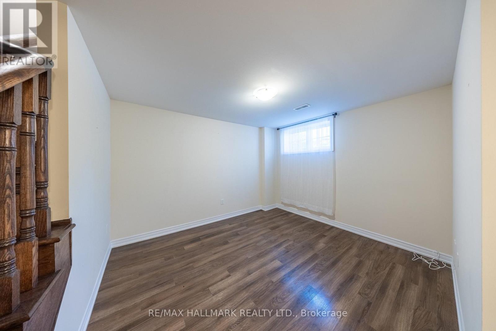 14 ALDRIDGE LANE - 32