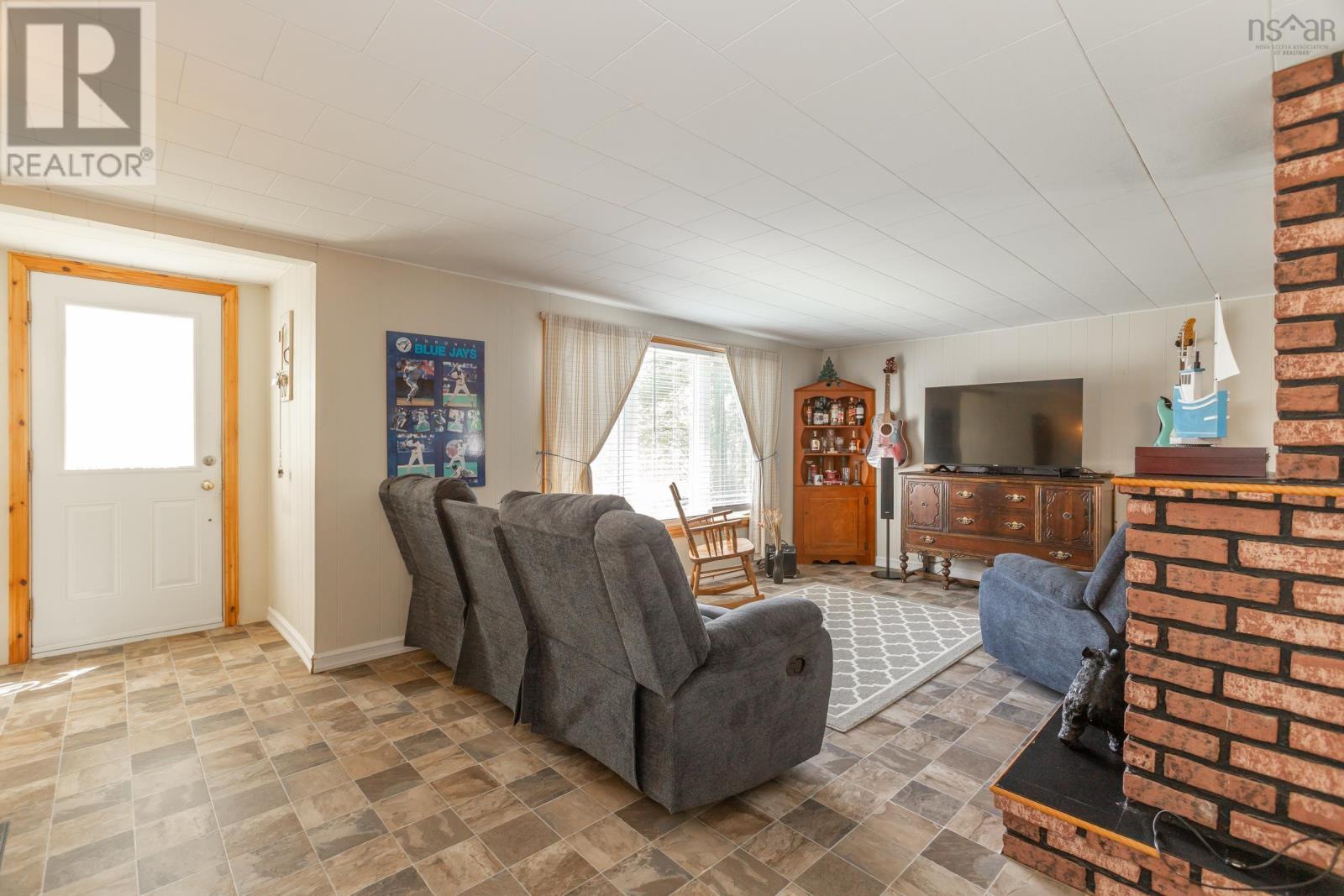 1307 Granville Road - 20