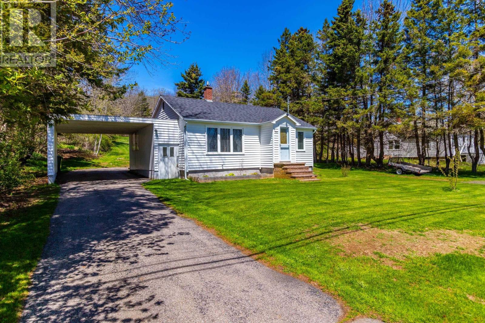 1307 Granville Road - 37