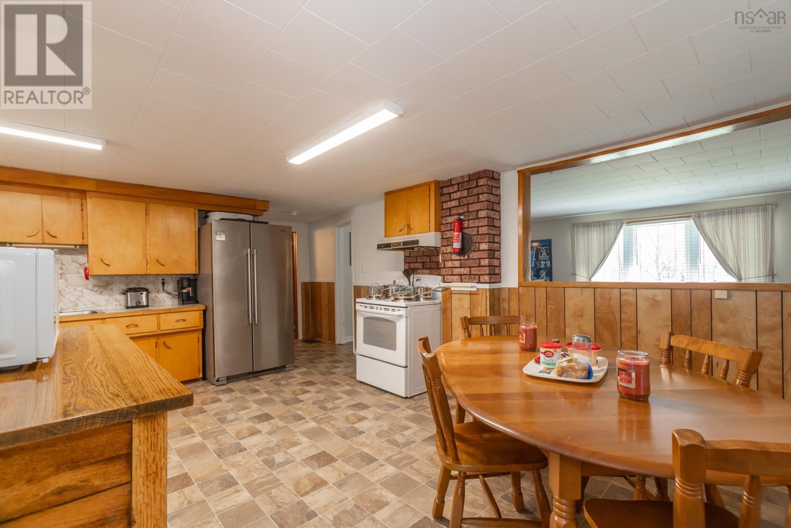 1307 Granville Road - 13