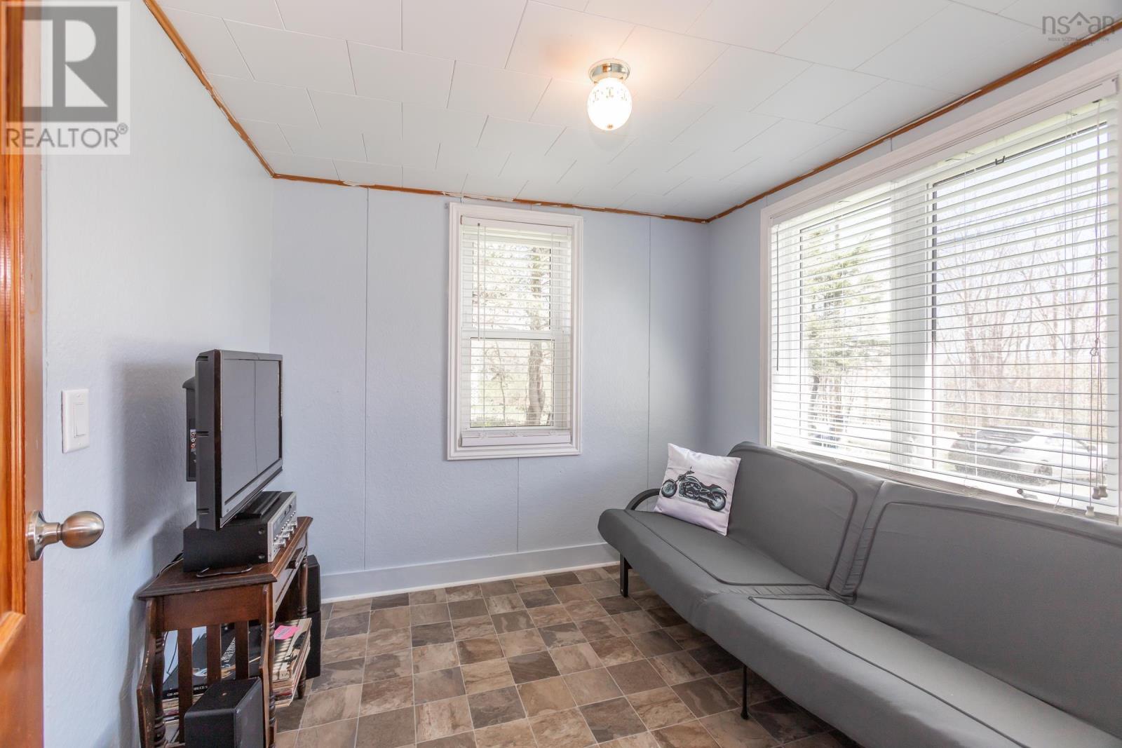 1307 Granville Road - 45