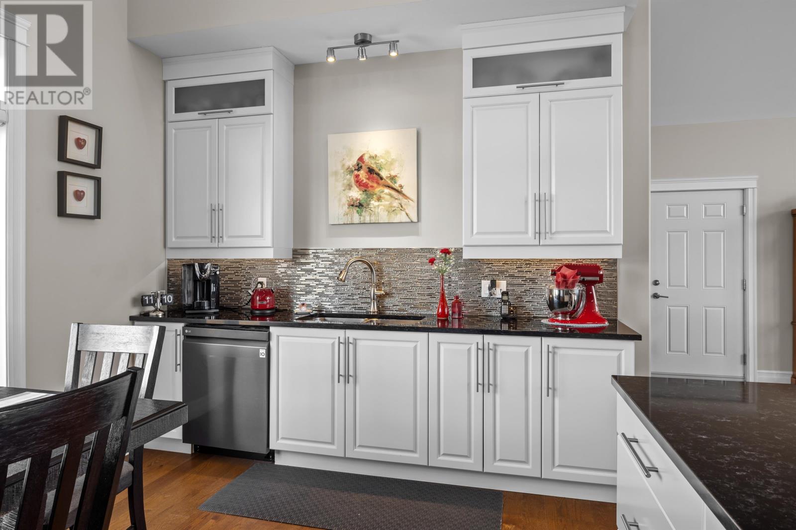 77 Highland View Drive - 23