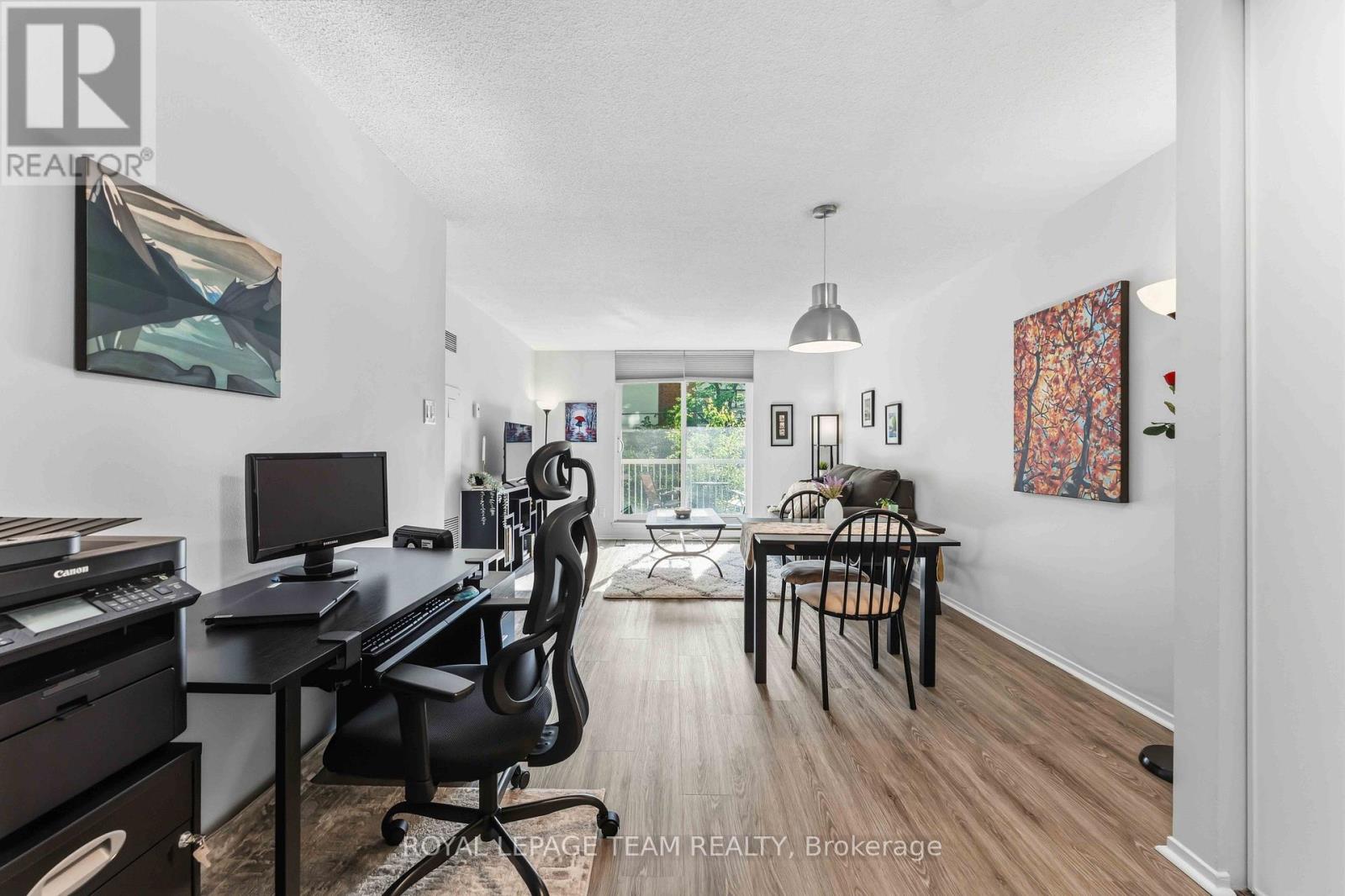 #203 110 FORWARD AVENUE - 12