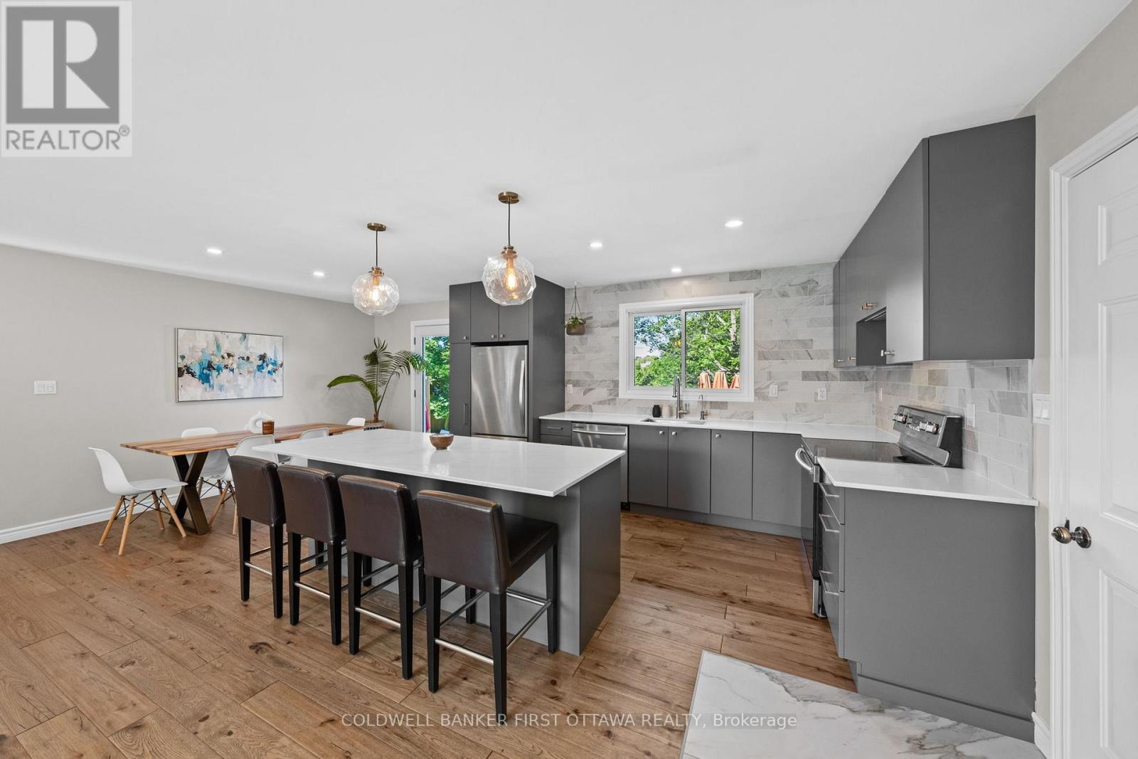 4 Bed, 3 Bath House for Sale in Ottawa – 5276 HILLCREST DRIVE, Ottawa – MLS# X13443932 - Image 18