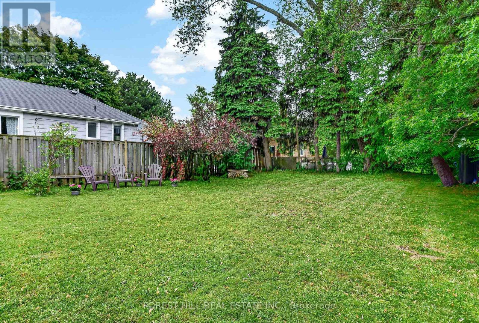 10 HIGHCLIFF CRESCENT - 47