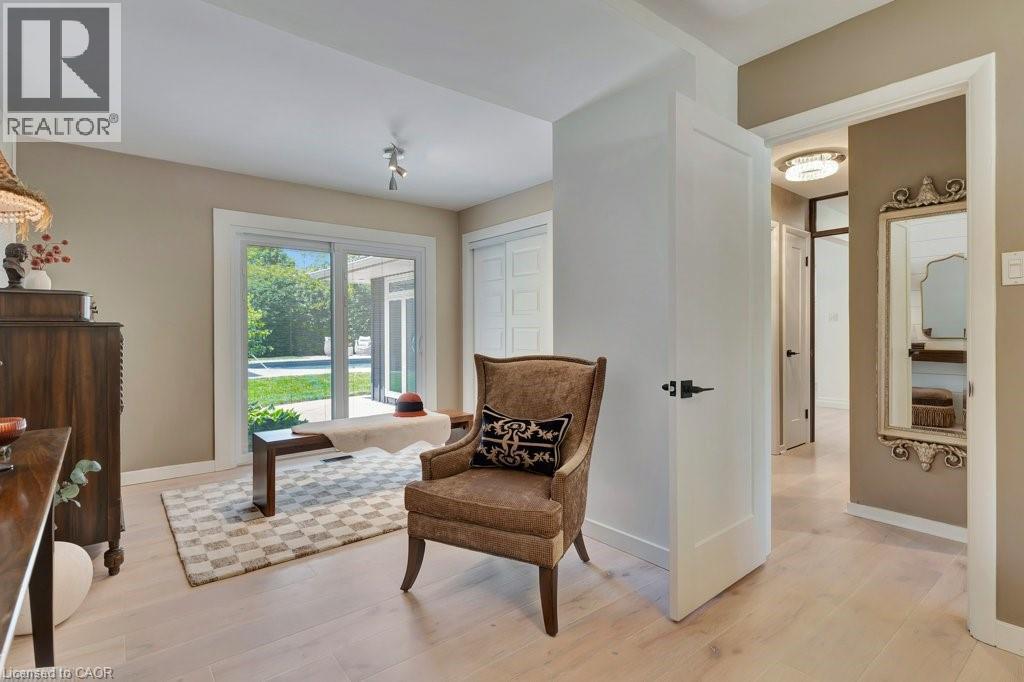 22 DALE Avenue - 17