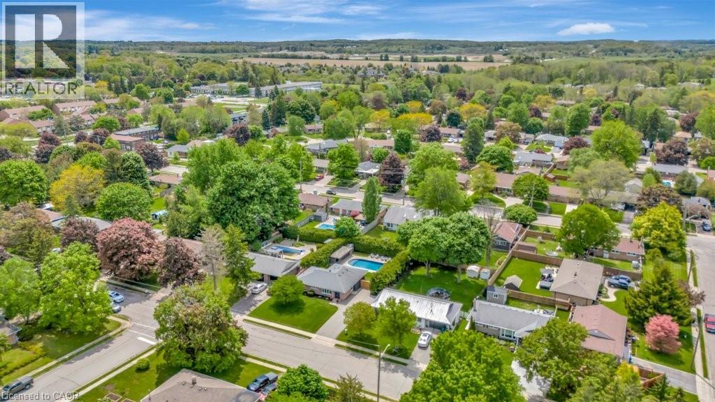 22 DALE Avenue - 47