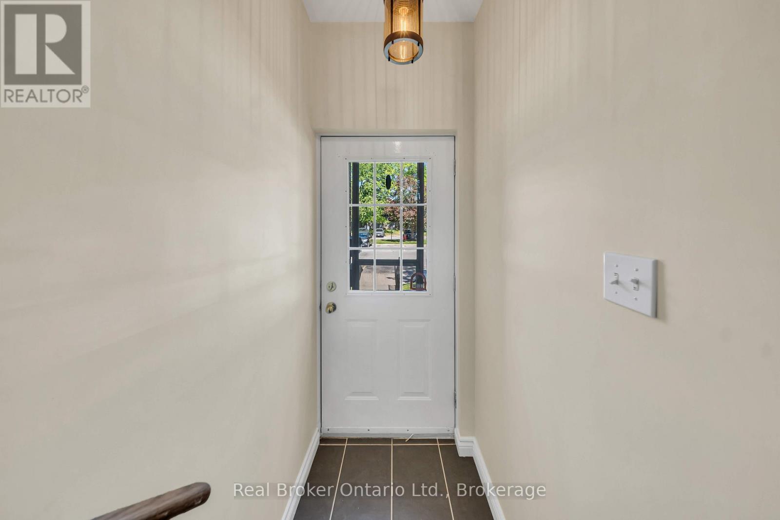 #90 49 RHONDA ROAD - Image 9