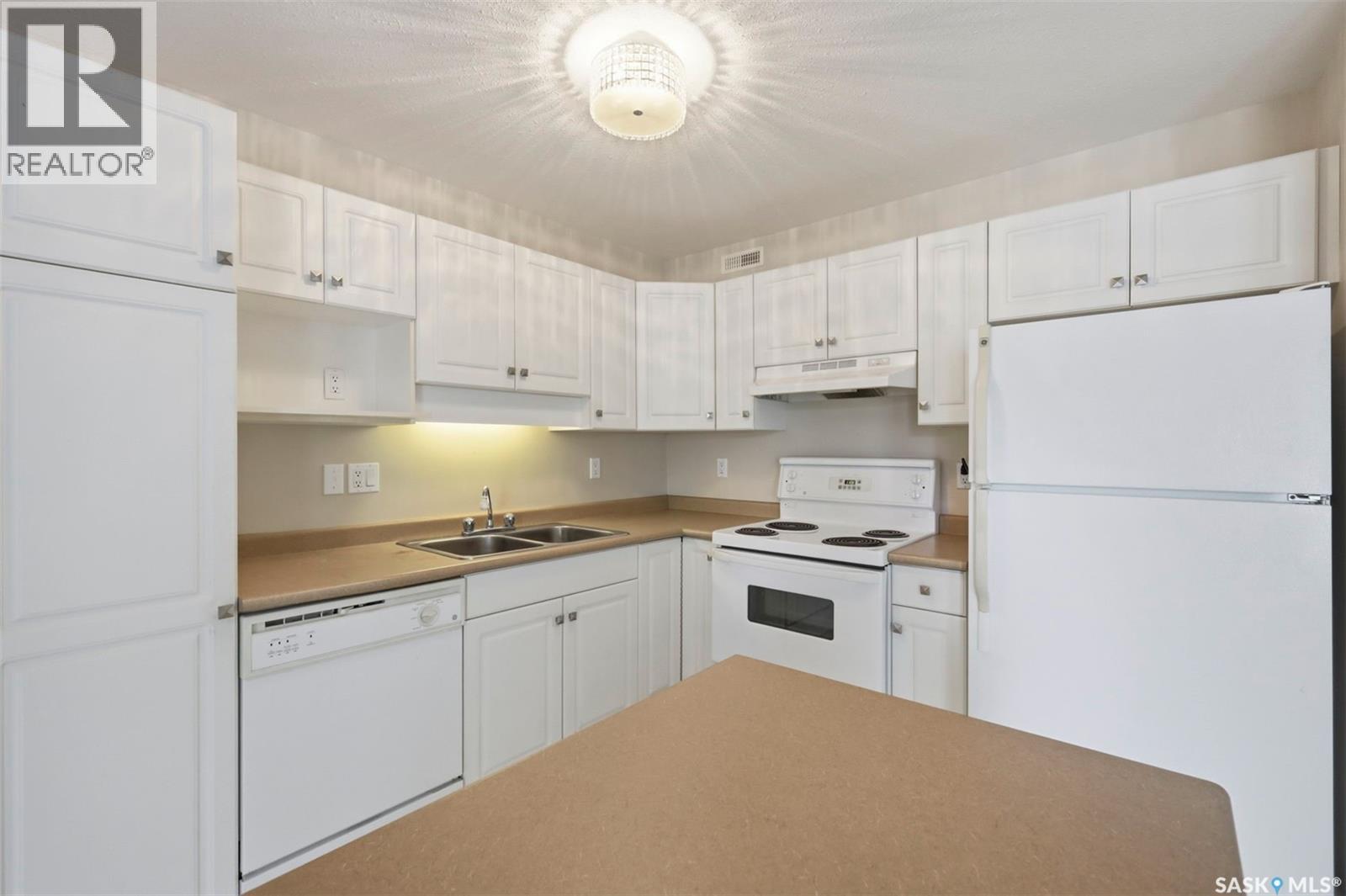 40 425 Bayfield CRESCENT — photo 8